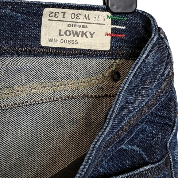 DIESEL - Lowky Jeans - Distressed - Made in Italy - Size W30 x L32 - EUC - Picture 11 of 11